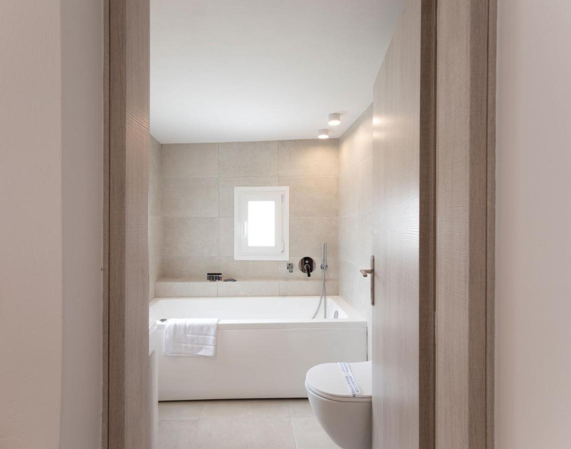 Mylos Suites Mykonos Town Bagian luar foto